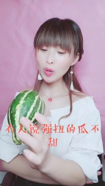 娱乐吃瓜酱甜甜声音,声音如蜜，娱乐界的新宠儿